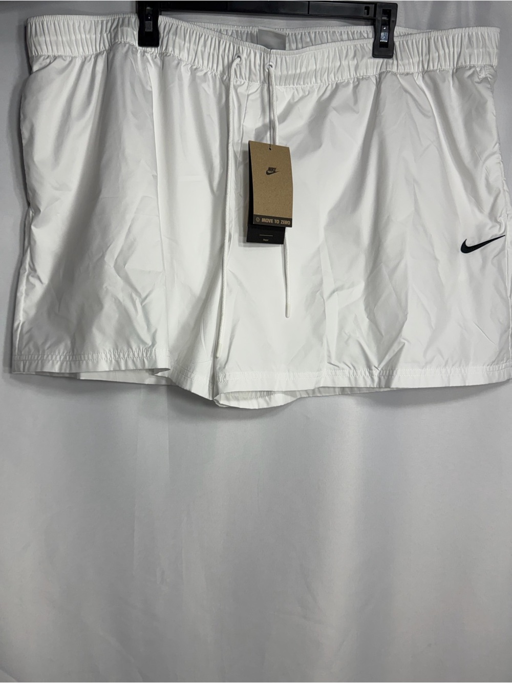 Nike Womens shorts  with Black Tag Accent size 3XL new w tags